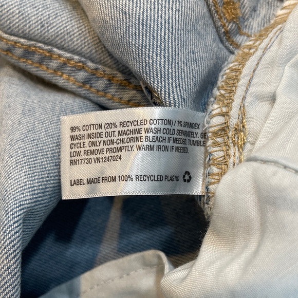 NWT Wild Fable super high-rise straight jeans Size 6 - Picture 13 of 13